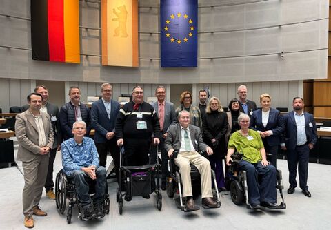 Politiker:innen und Aktive des BBP (Foto: C. Müller-Zurek)