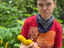 Gruppe 7: LeBiKo-Projekt 24-25 Abschluss Zucchini-Ernte im Garten.