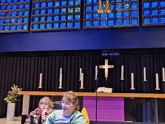 Gruppe 3: Besuch der Gedächtniskirche. Gruppe 3: Besuch der Gedächtniskirche.